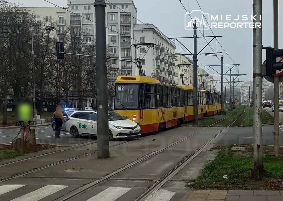 Yolcu tasimaciligi yapan surucu mokotow bolgesinde tramvayin altina girdi 31127