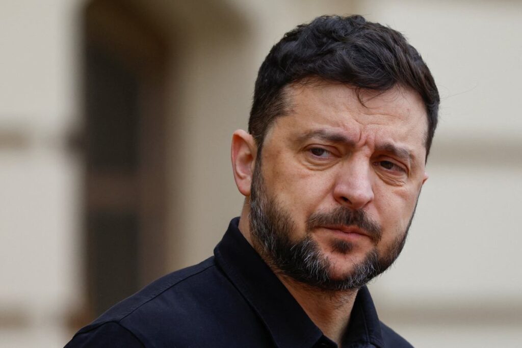 zelensky den beklenmedik bir hamle baskanlik secimlerini duyurdu ukrayna hazir olacak 28792