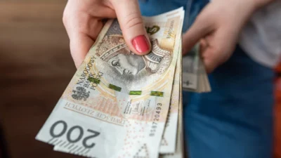 2026 da polonya kamu sektoru maaslarinda 103 artis ongoruldu 37277