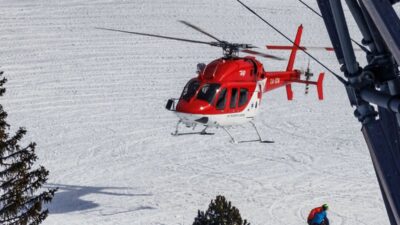 8 yasindaki cocuk teleferikten dustu yaralandi 34501