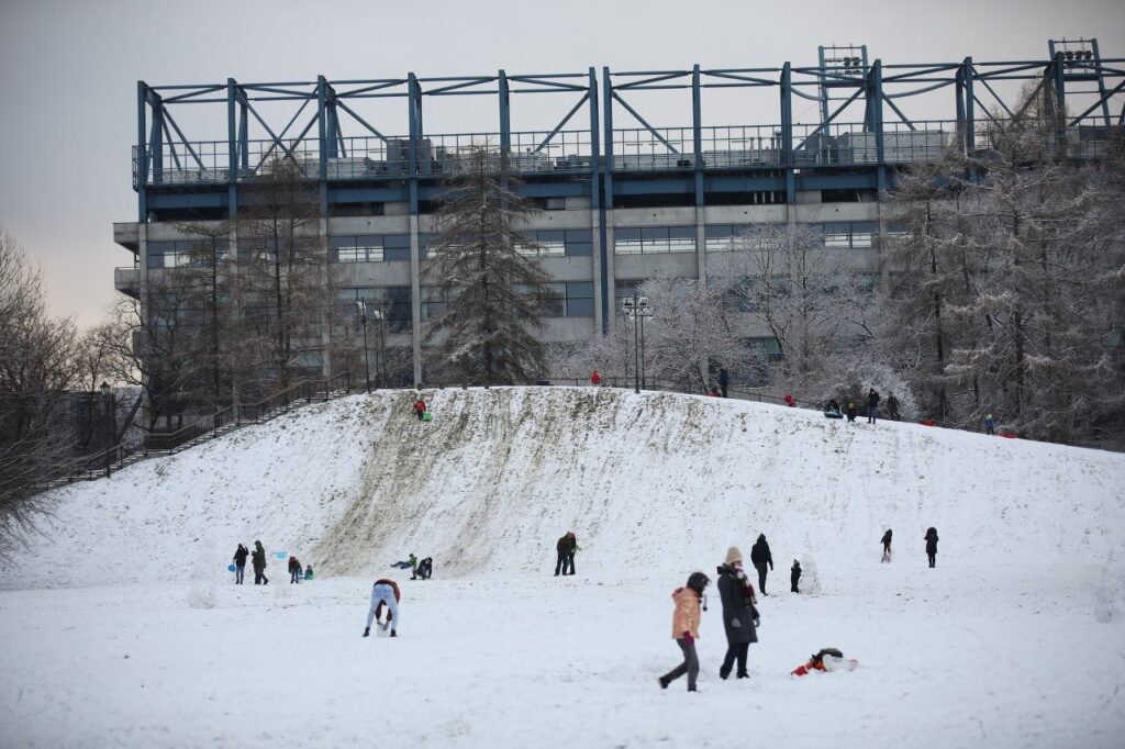 Krakow'da kızakla kaymak için nereye gidilir? En iyi kızak tepelerinin haritası ve listesi. 10 Park jordana