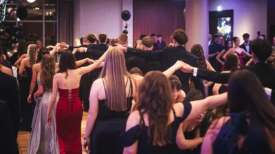 Piotrków trybunalski: mezuniyet balı paralarına el koyma i̇ddiası 4 Piotrkow trybunalski mezuniyet bali paralarina el koyma iddiasi