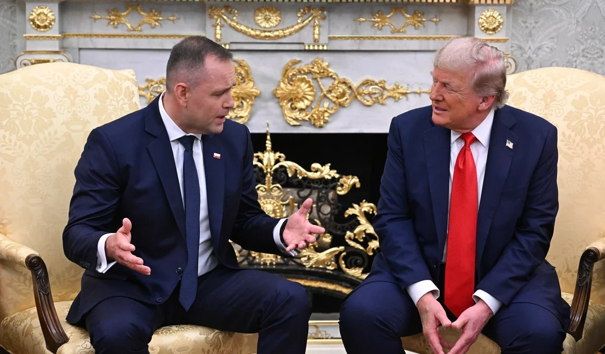 Abd baskani trump 60 ulkeyi baris konseyi davet etti 36029