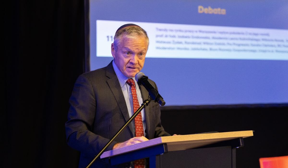 Abd buyukelcisi nawrocki nin davos konusmasini ovdu 36249