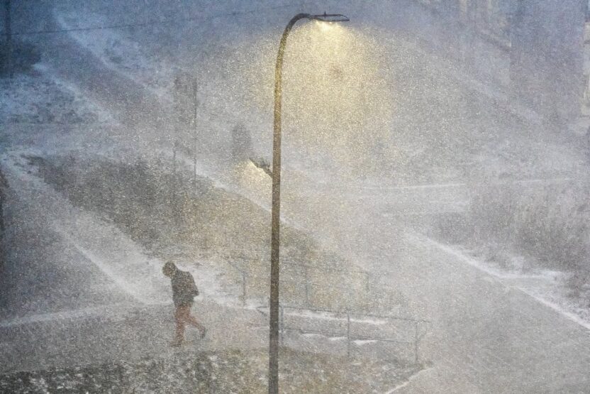 Abd de kis firtinasi milyonlarca kiyamet etkisi altinda 37366