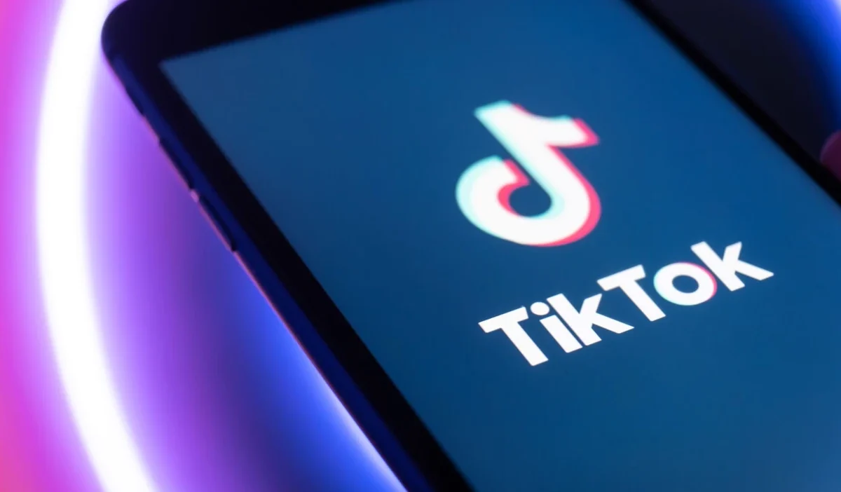 Abd tiktok'u'nda sahiplik yapısı ve algoritma değişiklikleri: özgür i̇fade ve gizlilik endişeleri 1 Abd tiktok u nda sahiplik yapisi ve algoritma degisiklikleri ozgur i fade ve gizlilik endiseleri 39162