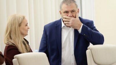 Adalet bakani urek yayayi gecmemekle suclandi 38381