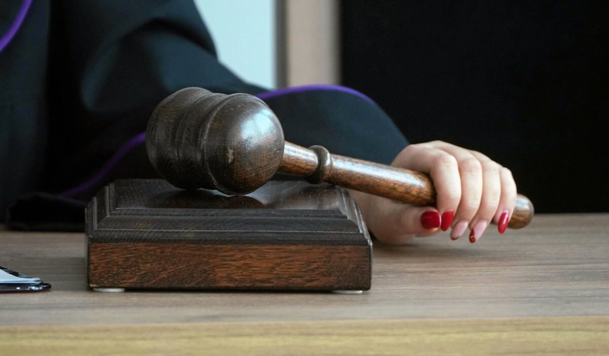 Almanya da partnerini oldurdu 7 5 yil hapis cezasi aldi 39555