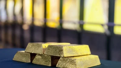 Altin fiyatlari 5 050 dolar seviyesinde kalici oldu yukselis trendi suruyor 38267