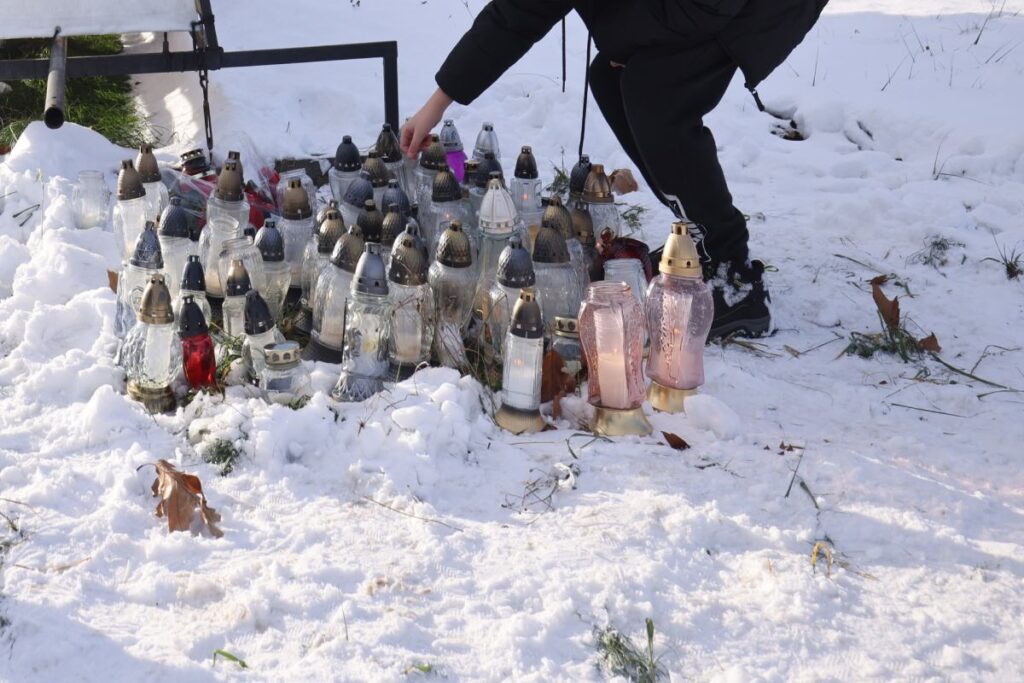 andrych w ta 14 yasindaki natalia nin olumuyle ilgili iki polise suclama getirildi 35427