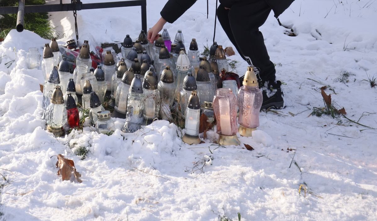 Andrychow da 14 yasindaki natalia olumu polis memurlari gorevi ihmal suclamasiyla yargilanacak 35738