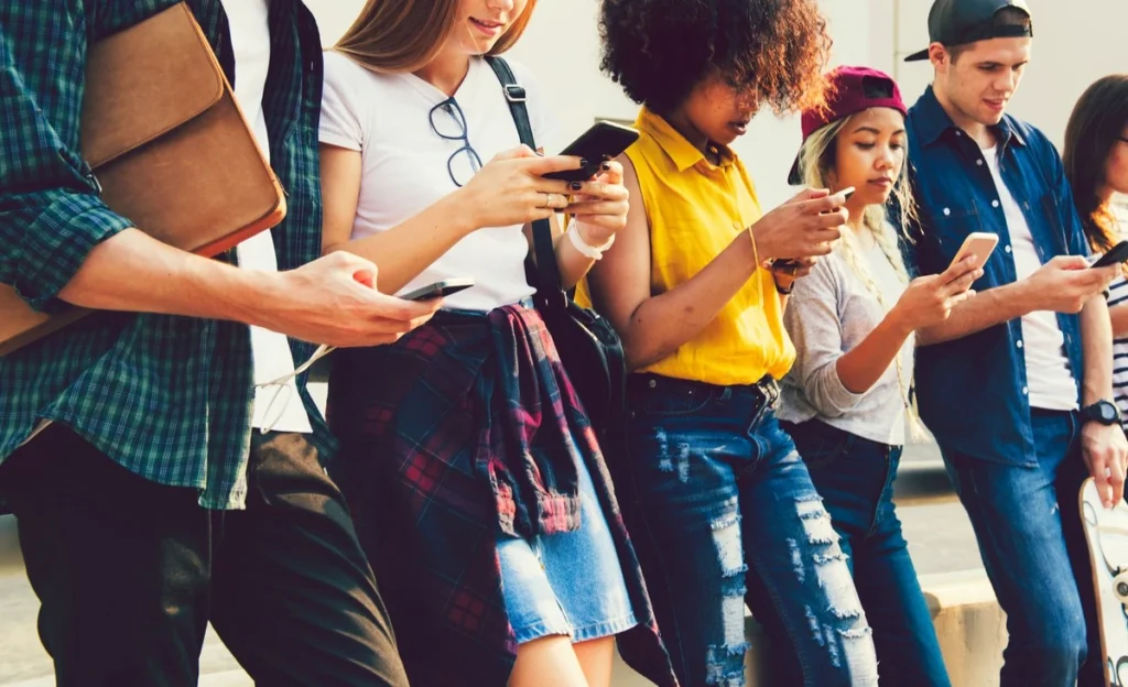 barbara nowacka ve roman giertych ten sosyal medya yas siniri teklifi 38490