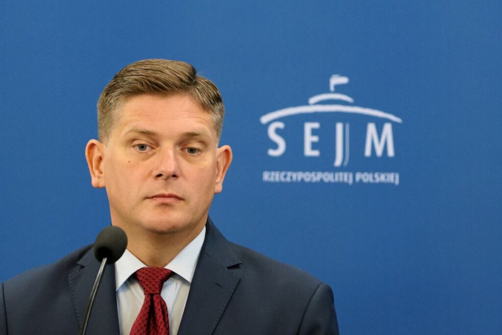 bartosz kownacki nato muttefiklerinin afganistan daki rolu hakkinda tusk u elestirdi 36955