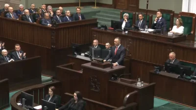 Baskan nawrocki butce yasasini i mzalarken anayasal mahkemeye gonderdi 34887