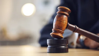 Bölge mahkemesi, "neo" grubundan yargıç kararından dolayı boşanma hükmünü geçersiz kildi 2 Bolge mahkemesi neo grubundan yargic kararindan dolayi bosanma hukmunu gecersiz kildi 36693