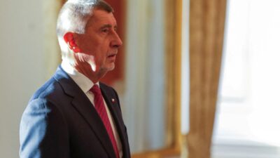 Cek basbakani gronland i bulmak icin kure aldi 35462