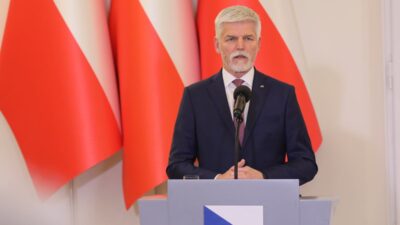 Çek cumhuriyeti başkanı macinka'nın sms'lerini yayınladı 3 Cek cumhuriyeti baskani macinka nin sms lerini yayinladi 39086