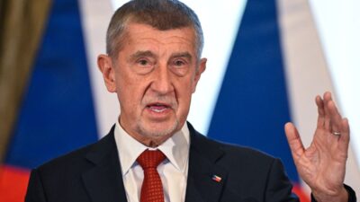 Cek cumhuriyeti nden ukrayna ya ucak teklifi 34766