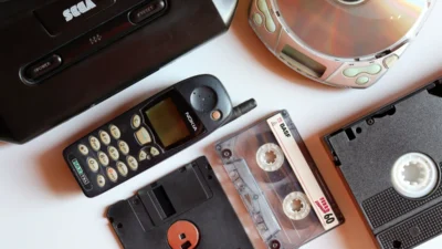 Chmielewski nin ksi yc ma zapach warszawy romani gecmisin i zleri ve distopik gelecek 38496