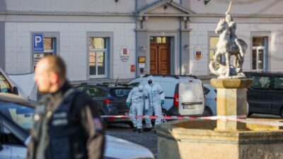 Chribska belediye binasi nda silahli saldiri 1 olu 6 yarali 34739