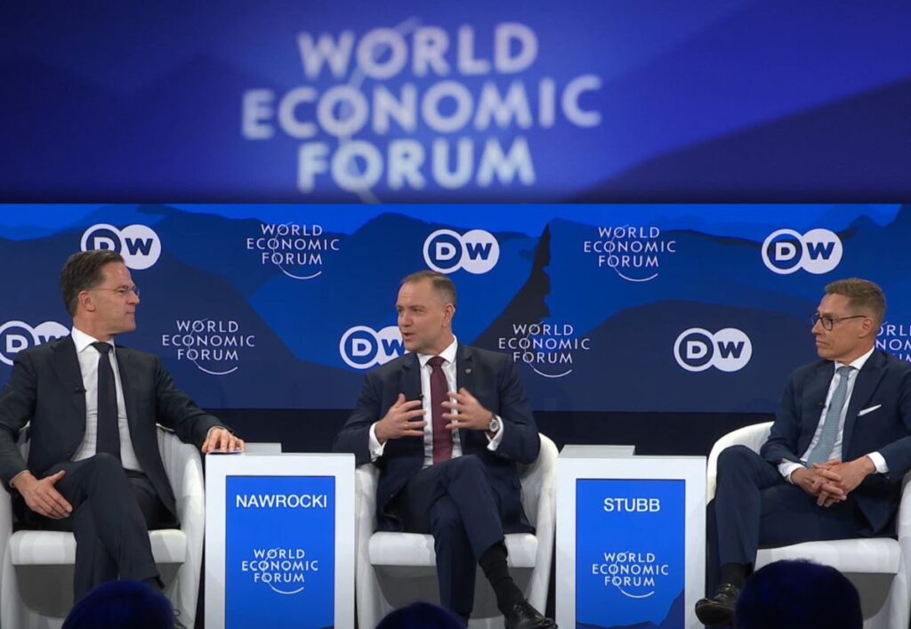 davos ekonomik forumu nda avrupa nin savunma yetenegi tartismasi ve trump in ziyareti 35819