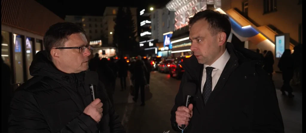 davos ta polonya maliye bakani guvenlik harcamalari bir oncelik degil zorunluluk 37235