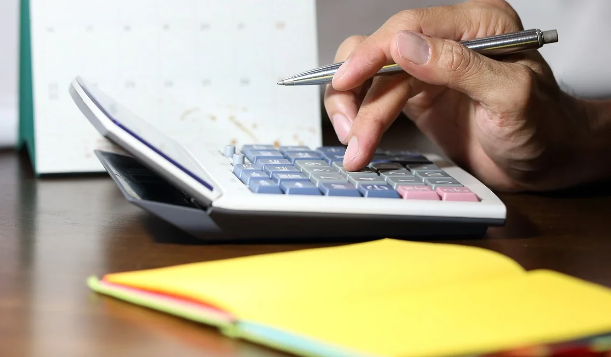 Demir madeni sirketi 60 yil kutlamalarina ait kdv yi i stemeye calisti 35513