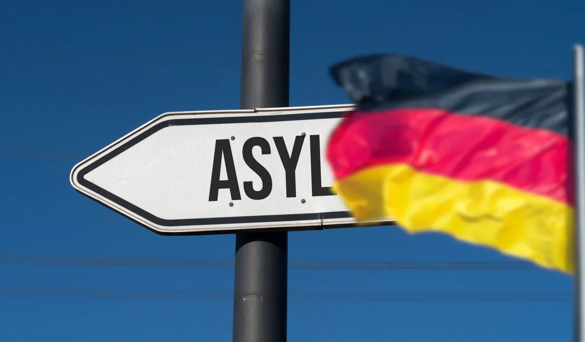 Eurodac sisteminde genişleme: veri toplama yaşı 6'ya i̇ndiriliyor, yeni cezalar geliyor 1 Eurodac sisteminde genisleme veri toplama yasi 6 ya i ndiriliyor yeni cezalar geliyor 33859