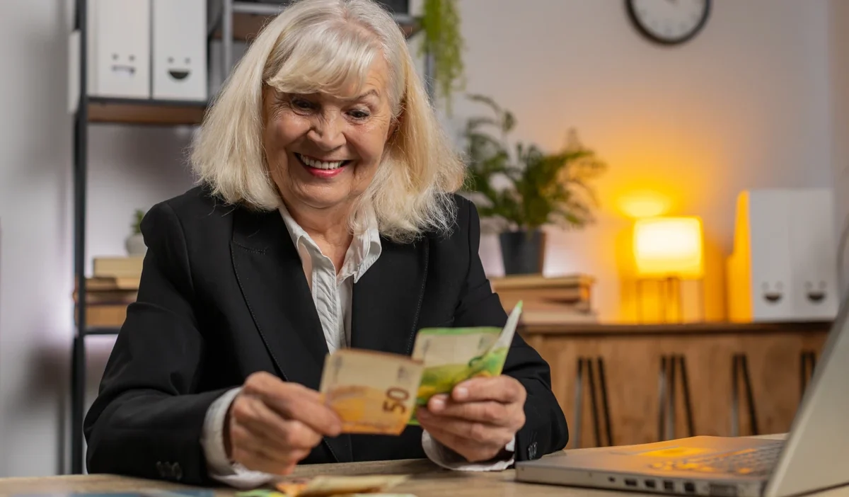 Gercek maas artisi ile emekli maaslarinda yuksek zamlar bekleniyor 37570