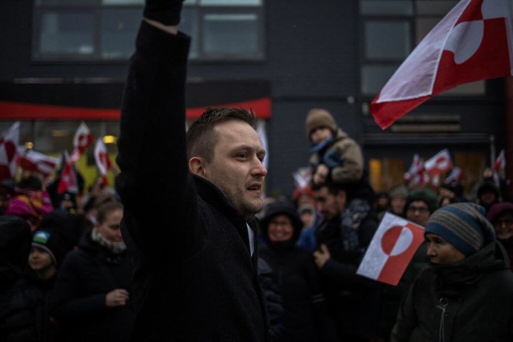 gronland ab uyeligini reddetti ancak ab ve nato ile i sbirligini i stiyor 35334