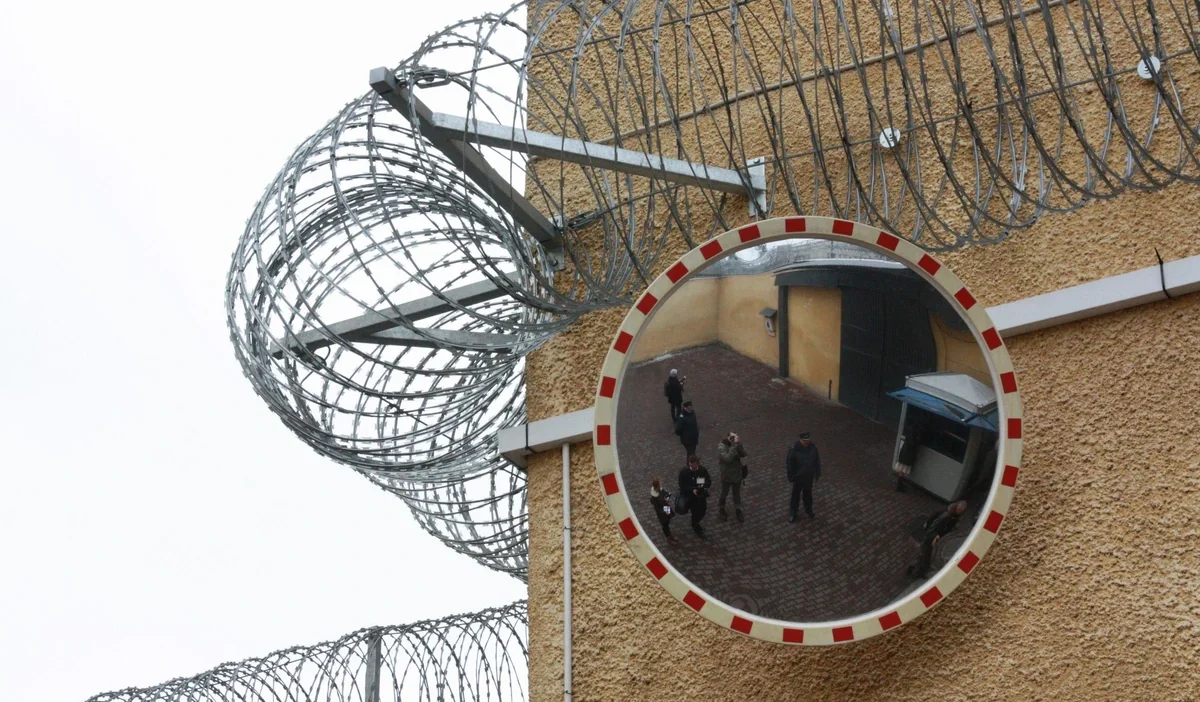 Hatalı yargılamalar sorumluluğu tartışması 1 Hatali yargilamalar sorumlulugu tartismasi 39396