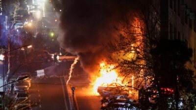 I ran abd saldirisi endisesiyle rus helikopterleri alirken abd de bolgeye donanma gonderdi 39935