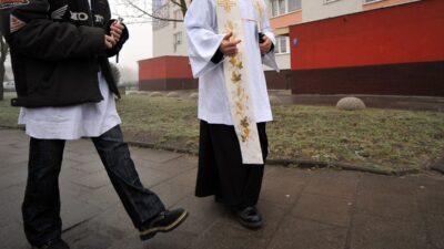 Kol da anketi ruh ni kabul edenlerin cogunlugu korunuyor 34935