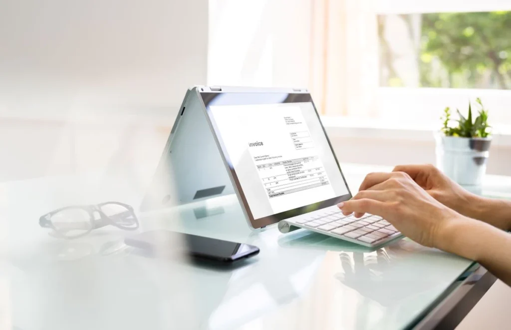 ksef disi faturalar vergi kesintisinde daha hizli mi kis belgeleri kasim 2025 tezini dogruluyor 36184