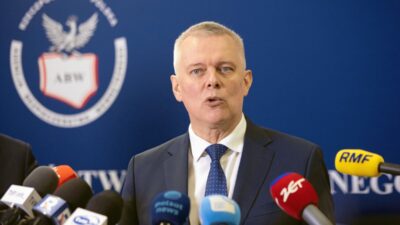 Lech wojciechowski abw den i hrac edildi siemoniak siyasi etkinlige katilimini acikladi 39061