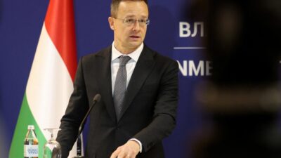 Macar disisleri bakani sikorski ye tepki verdi 33363