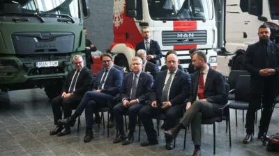 Man truck & bus, małopolska'da milyarlarca dolarlık yatırım yapacak ve binlerce i̇stihdam yaratıyor 3 Man truck bus ma opolska da milyarlarca dolarlik yatirim yapacak ve binlerce i stihdam yaratiyor 36564