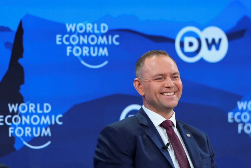 Medya polonya nin baris konseyi uyeligi icin askeri us onerisi 37547