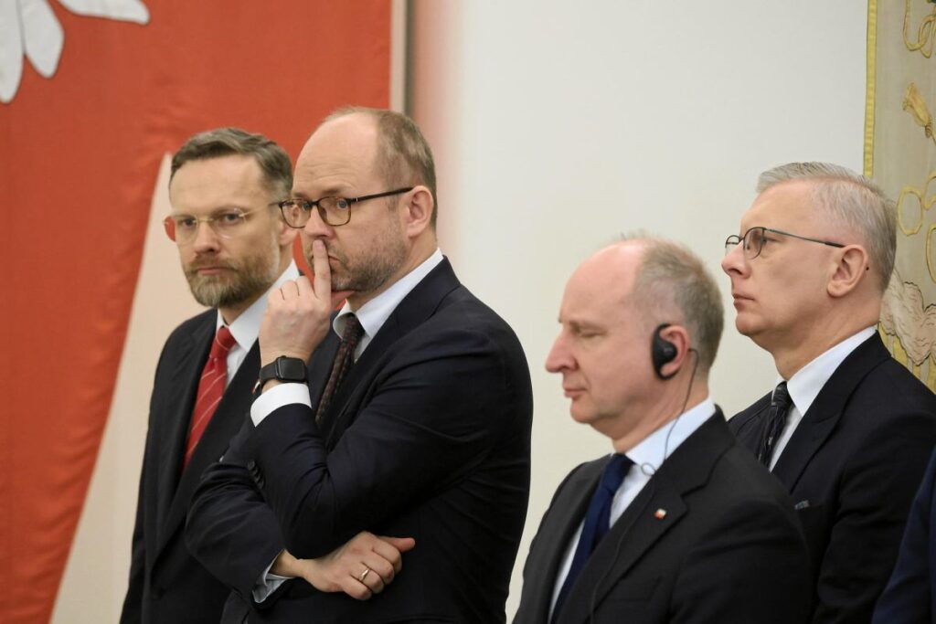 msz nin tutumu buyukelci atamalari anlasmazliginda kritik 40690