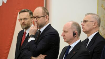 Msz nin tutumu buyukelci atamalari anlasmazliginda kritik 40690