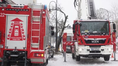 Nowy modline daki depolama alaninda yangin cikti 38601