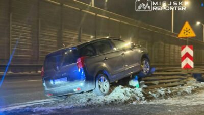 Peugeot kaza sonrasi surucusuz terk edildi kaza bia o ce de meydana geldi 35546