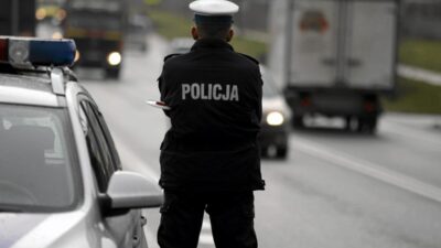 Polis memuru alkollü araç kullanırken yakalandı 4 Polis memuru alkollu arac kullanirken yakalandi 34079