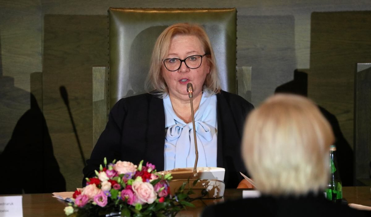 Polis ve savcilik krs disiplin burosuna girdi 36744