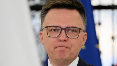 Polonya 2050 konseyi toplantısı pazartesi 18. 00'e kadar ertele 3 Polonya 2050 konseyi toplantisi pazartesi 18 00 e kadar ertele 34069