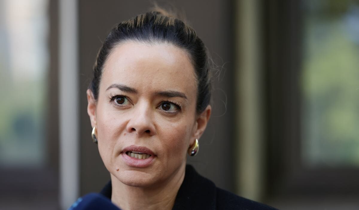 Polonya 2050 partisi nde i c catisma aleksandra leo gorevden alindi 36558