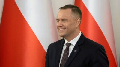 Polonya cumhurbaskani nawrocki meclis gruplarini cumhurbaskanligi sarayi na davet etti 37336