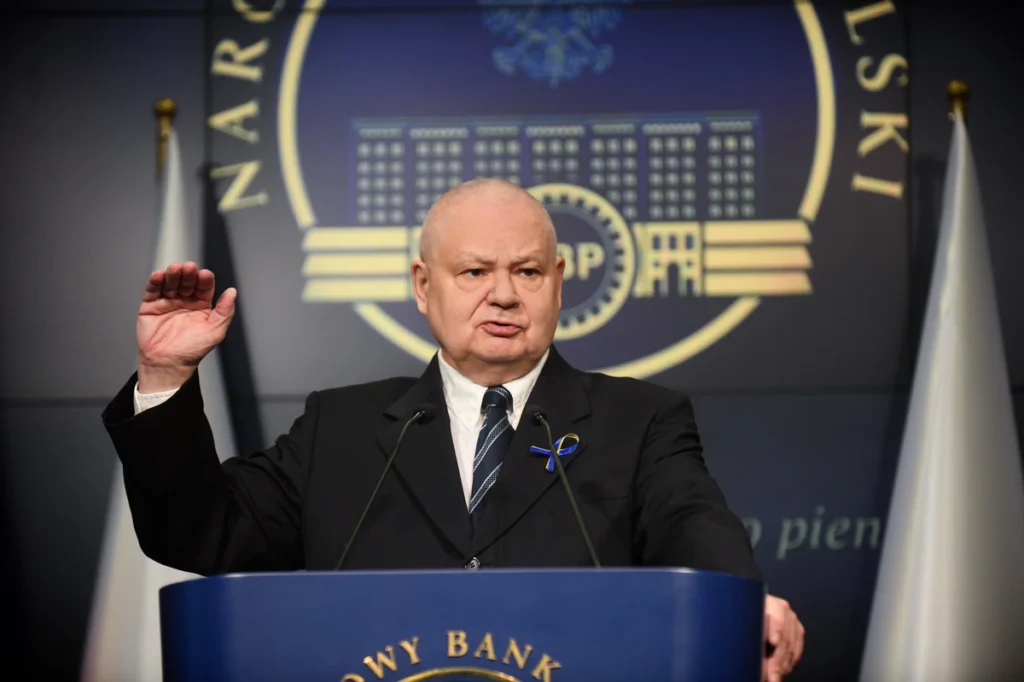 polonya da faiz i ndirim beklentisi artiyor 34458