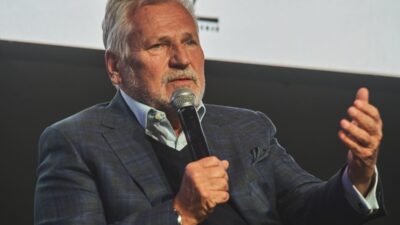 Polonya'da trump açıklamaları tartışma yarattı: eski başkan kwaśniewski "trump tuzağı" uyardı 2 Polonya da trump aciklamalari tartisma yaratti eski baskan kwa niewski trump tuzagi uyardi 38618