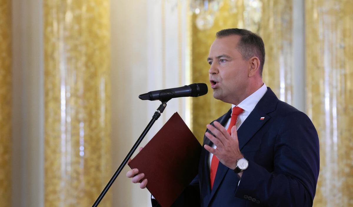 Polonya devlet baskani nawrocki ile trump davos ta gorustu baris konseyi katilimi masaya yatirildi 36136